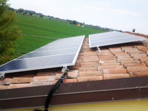Impianto parzialmente integrato su abitazione in provincia di Bologna da 4 kWp